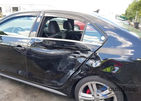 2015 Volkswagen Jetta 2.0T Gli Sel из США, поврежденный, VIN 3VW4T7AJ2FM349852